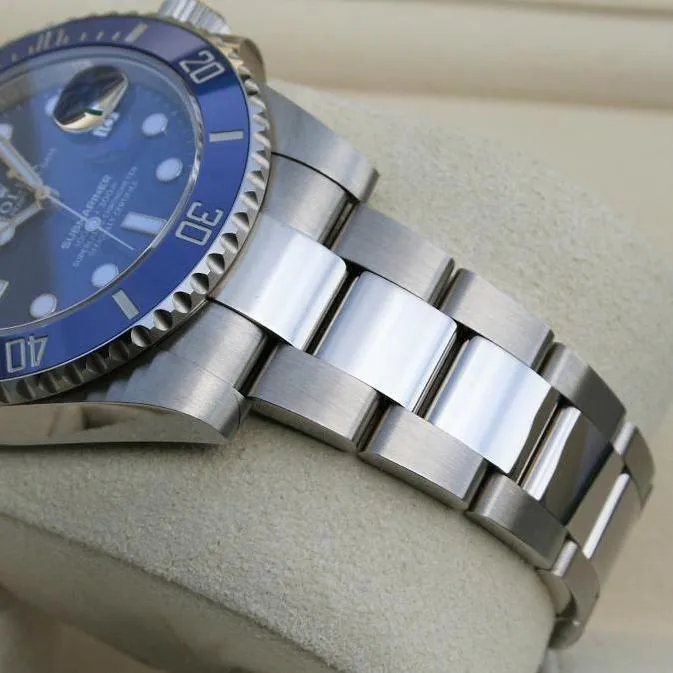 Rolex Submariner Date 116619LB-0001 40mm White gold Blue 1