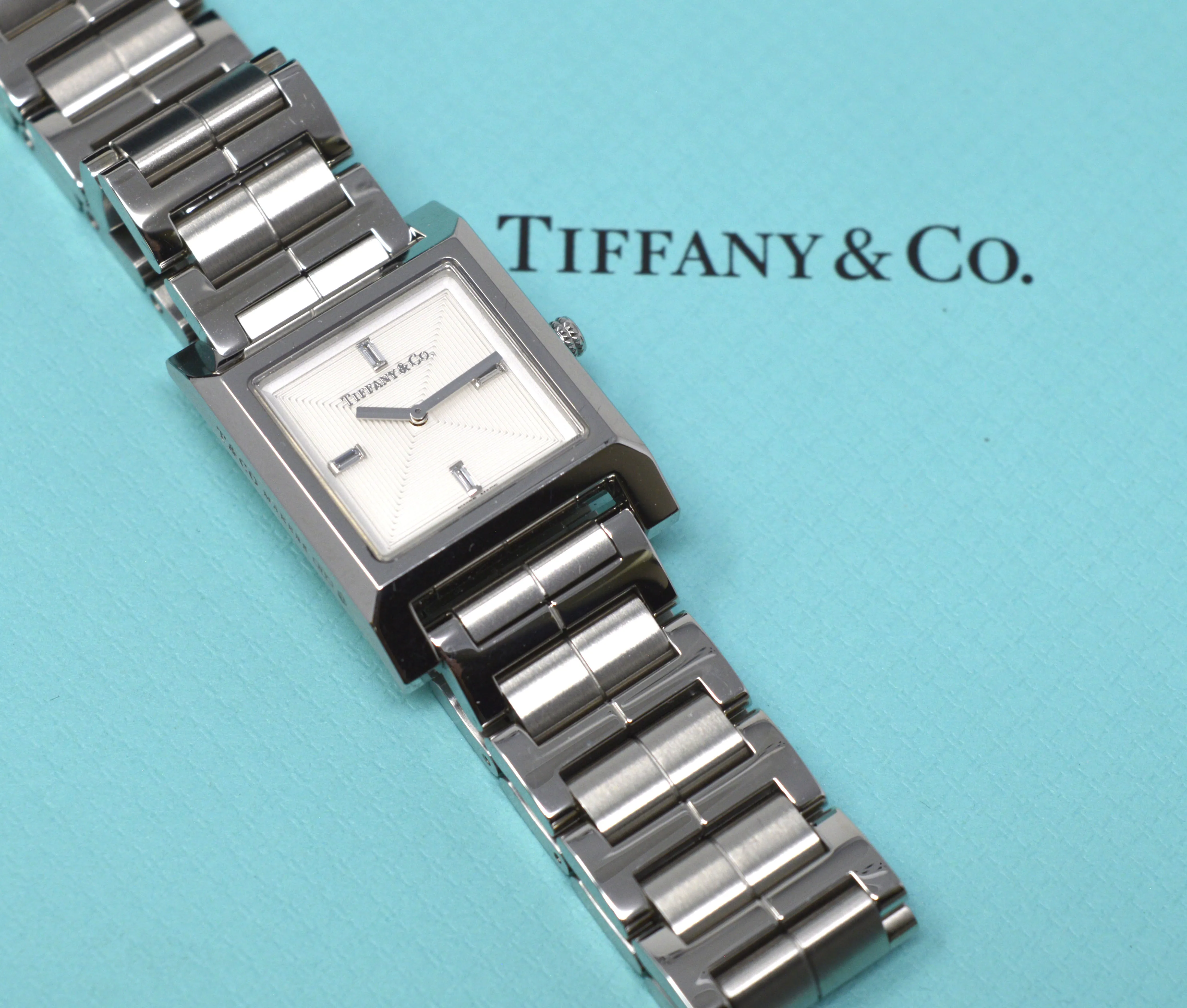 Tiffany 16mm Stainless steel White