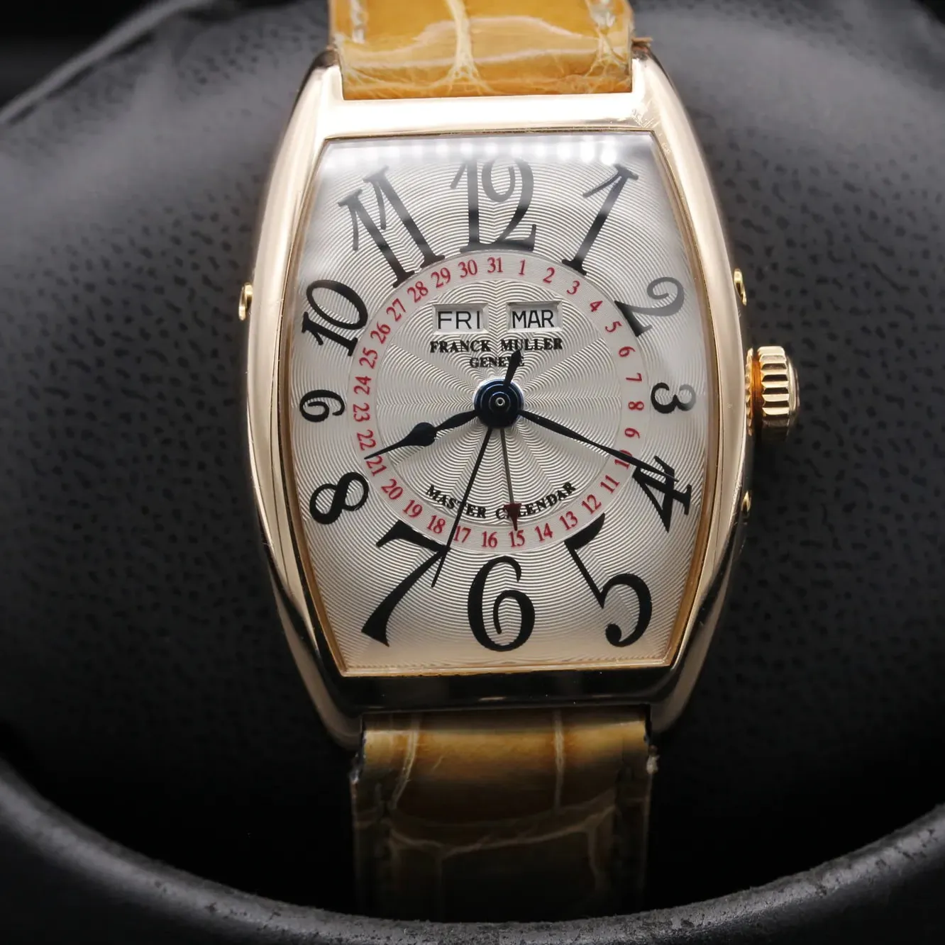 Franck Muller Curvex 2852 MC 31mm Yellow gold Silver