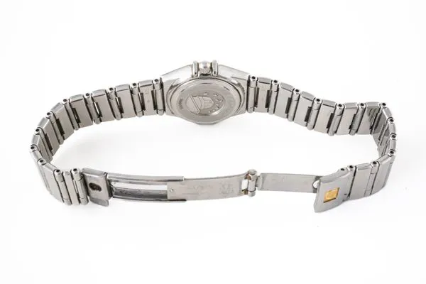 Omega Constellation 25mm Stainless steel and Diamond Mother-of-pearl 1