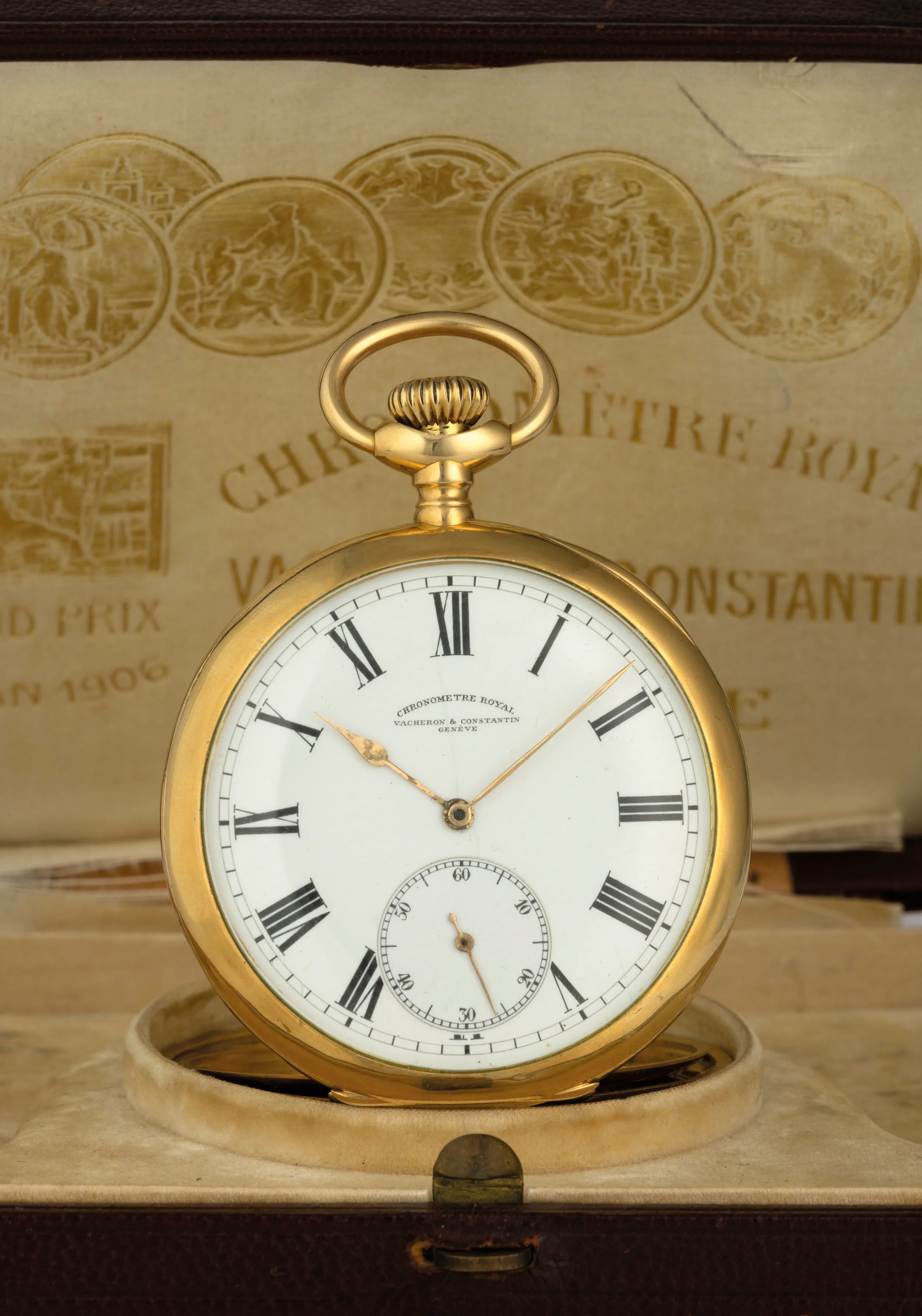 Vacheron Constantin Chronomètre Royal 56mm Yellow gold White