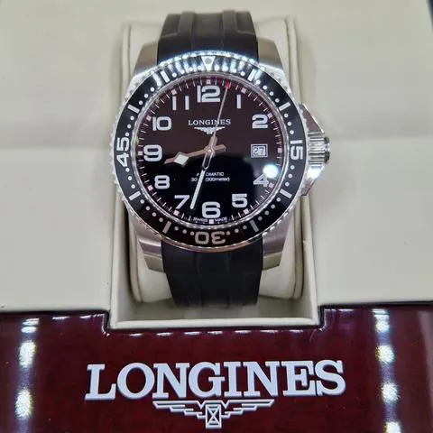 Longines HydroConquest L3.695.4.53.6 41mm Stainless steel Black