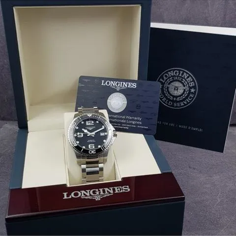 Longines HydroConquest L37804566 39mm Stainless steel Black 11