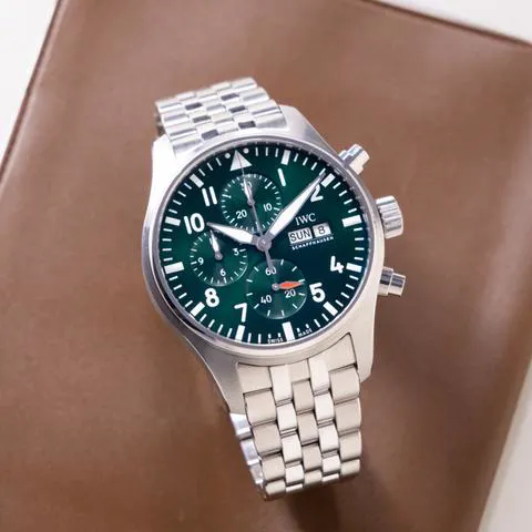 IWC Pilot IW3780-06 43mm Stainless steel Green