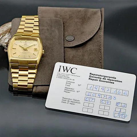 IWC Da Vinci 9500 35mm Yellow gold Gold 9