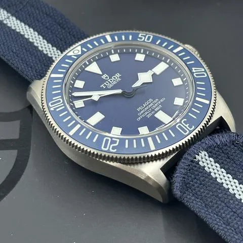 Tudor Pelagos 25707B/24 Titanium Blue 11