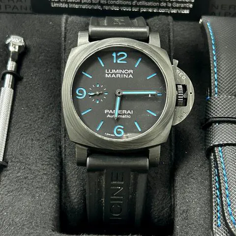 Panerai Luminor GMT Automatic PAM 01661 44mm Carbon fiber Black 6