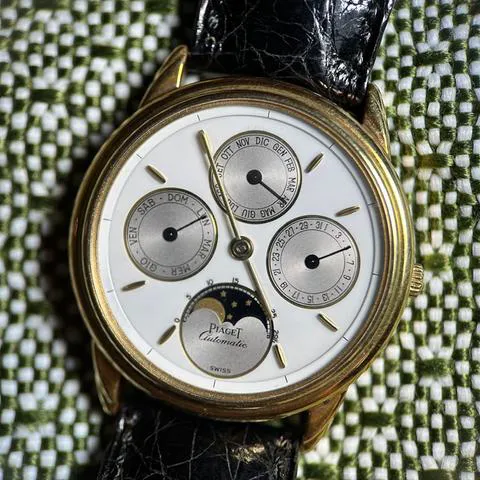 Piaget Gouverneur 15958 33mm Yellow gold White