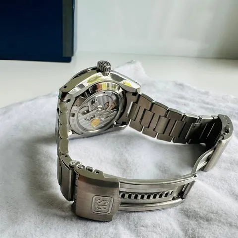 Grand Seiko SBGA403 Titanium Brown 6