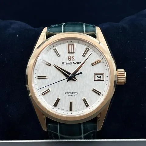 Grand Seiko Evolution 9 SLGA016 40mm Rose gold White