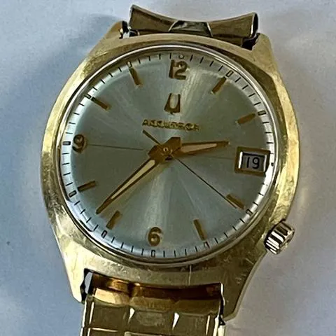 Bulova 34mm Yellow gold Silver