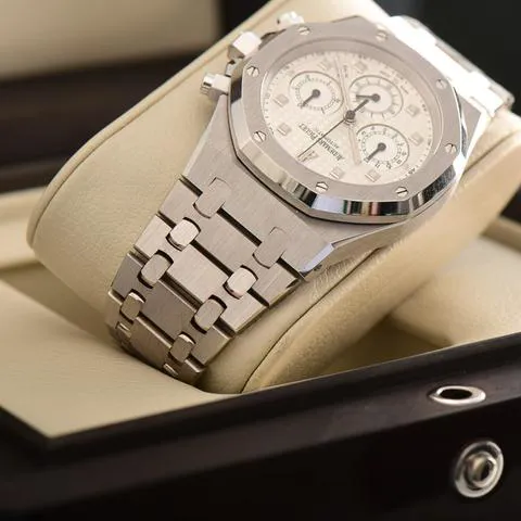 Audemars Piguet Royal Oak 25960BC.OO.1185BC.01 39mm White gold Silver 6