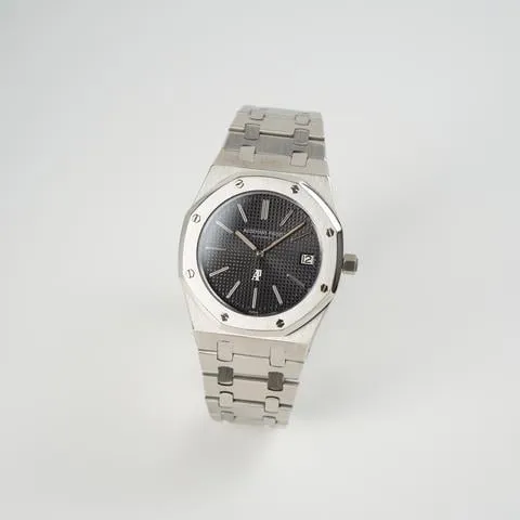 Audemars Piguet Royal Oak Jumbo 5402ST 39mm Stainless steel Black 5