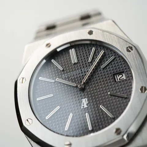 Audemars Piguet Royal Oak Jumbo 5402ST 39mm Stainless steel Black 1