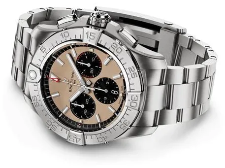 Breitling Avenger AB0147101A1A1 44mm Stainless steel Beige