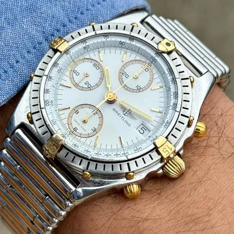 Breitling Chronomat B13047 39mm Yellow gold and stainless steel White