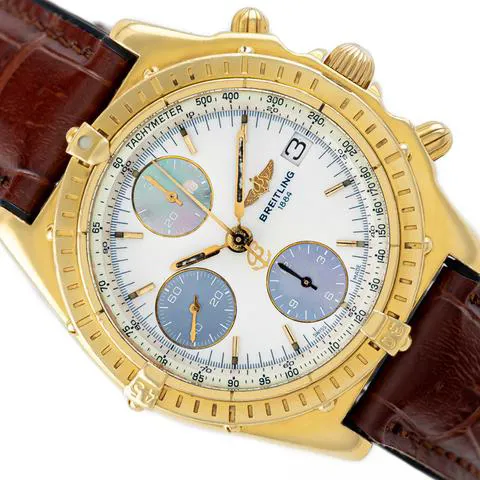 Breitling Chronomat K13050.1 40mm Yellow gold Mother-of-pearl