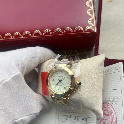 Cartier Pasha C 1035 35mm Yellow gold White