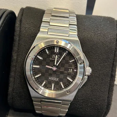 IWC Ingenieur Automatic IW328901 40mm Stainless steel Black