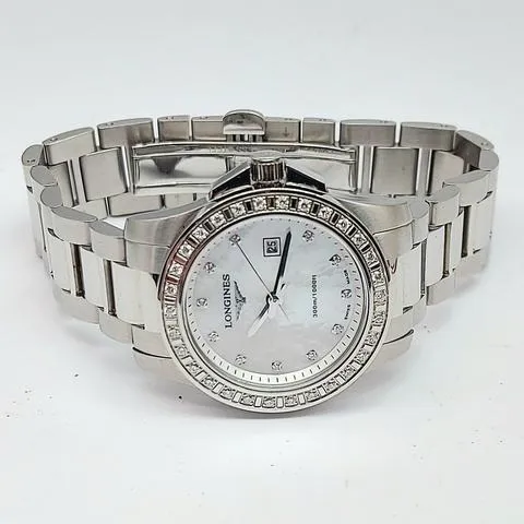 Longines Conquest L3.258.0.89.6 29.5mm Stainless steel White 3