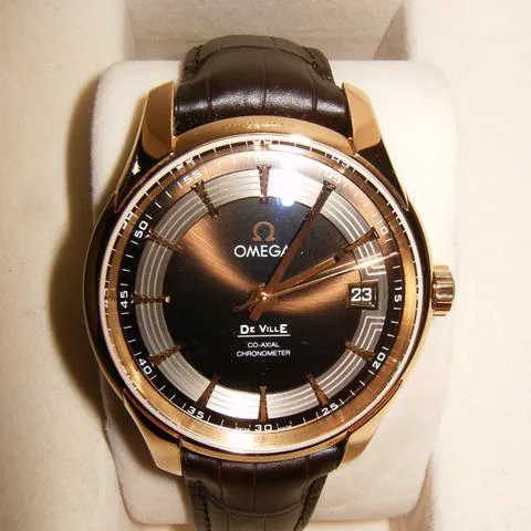 Omega De Ville Hour Vision 431.63.41.21.13.001 41mm Rose gold Brown