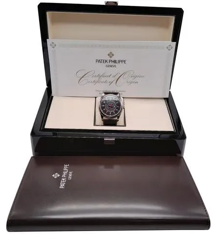 Patek Philippe Calatrava 6007G-010 40mm White gold Black 8