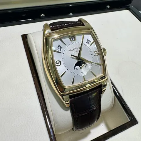 Patek Philippe Gondolo 5135J-001 51mm Yellow gold Silver