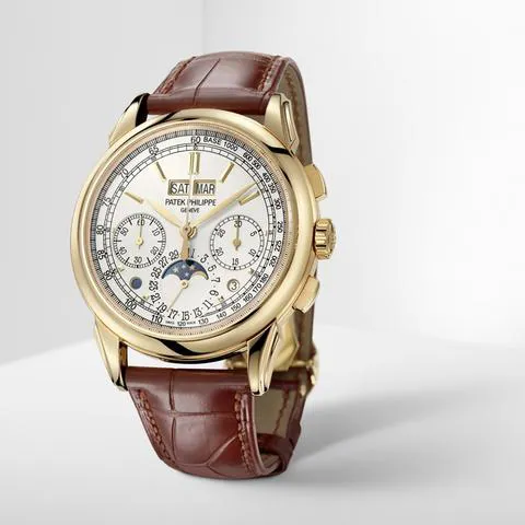 Patek Philippe Perpetual Calendar Chronograph 5270J-001 41mm Yellow gold Silver 1