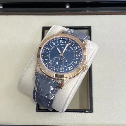 Patek Philippe Travel Time 5224R-001 42mm Rose gold Blue 2