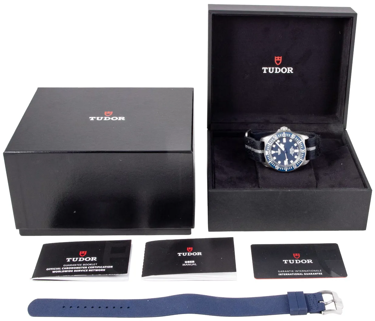 Tudor Pelagos 25707B/23 42mm Titanium Blue 7