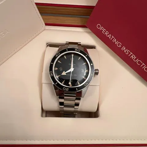 Omega Seamaster 300 234.30.41.21.01.001 41mm Stainless steel Black 16