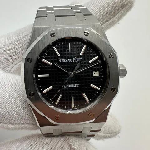 Audemars Piguet Royal Oak 15300ST.OO.1220ST.03 39mm Stainless steel Black 2