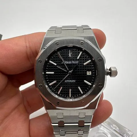 Audemars Piguet Royal Oak 15300ST.OO.1220ST.03 39mm Stainless steel Black 16