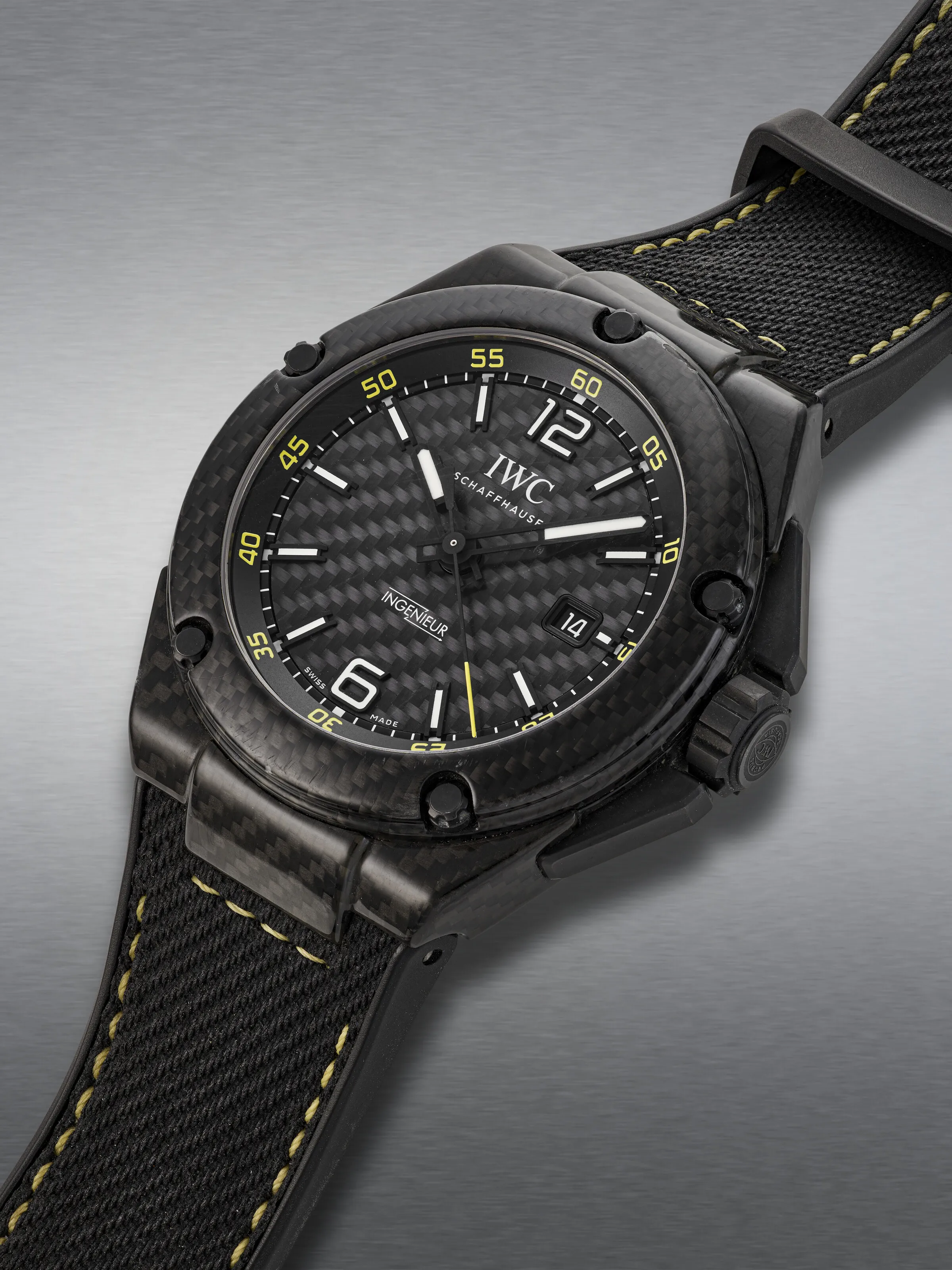 IWC Ingenieur IW3224-01 46mm Carbon fiber Carbon fiber 1