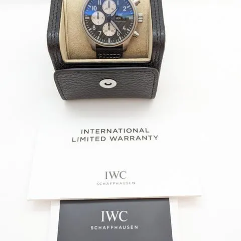 IWC Pilot IW377903 43mm Titanium Gray