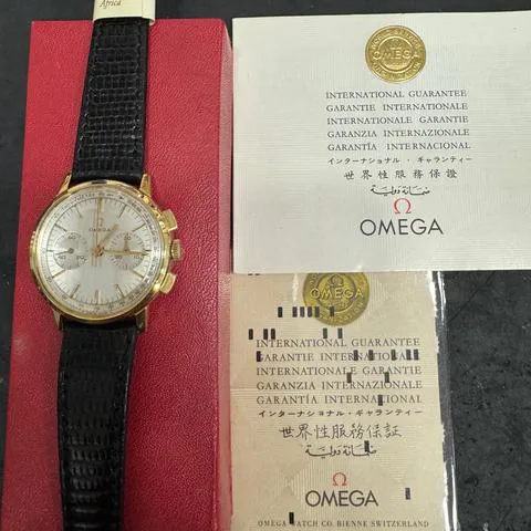 Omega Chronograph 101.009-65 35mm Yellow gold Silver