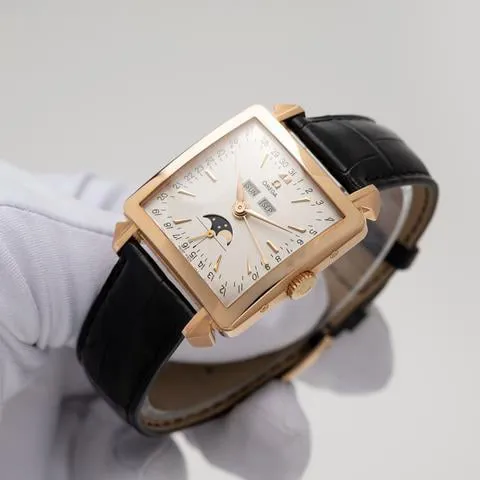 Omega Museum 5756.30.01 Rose gold Silver