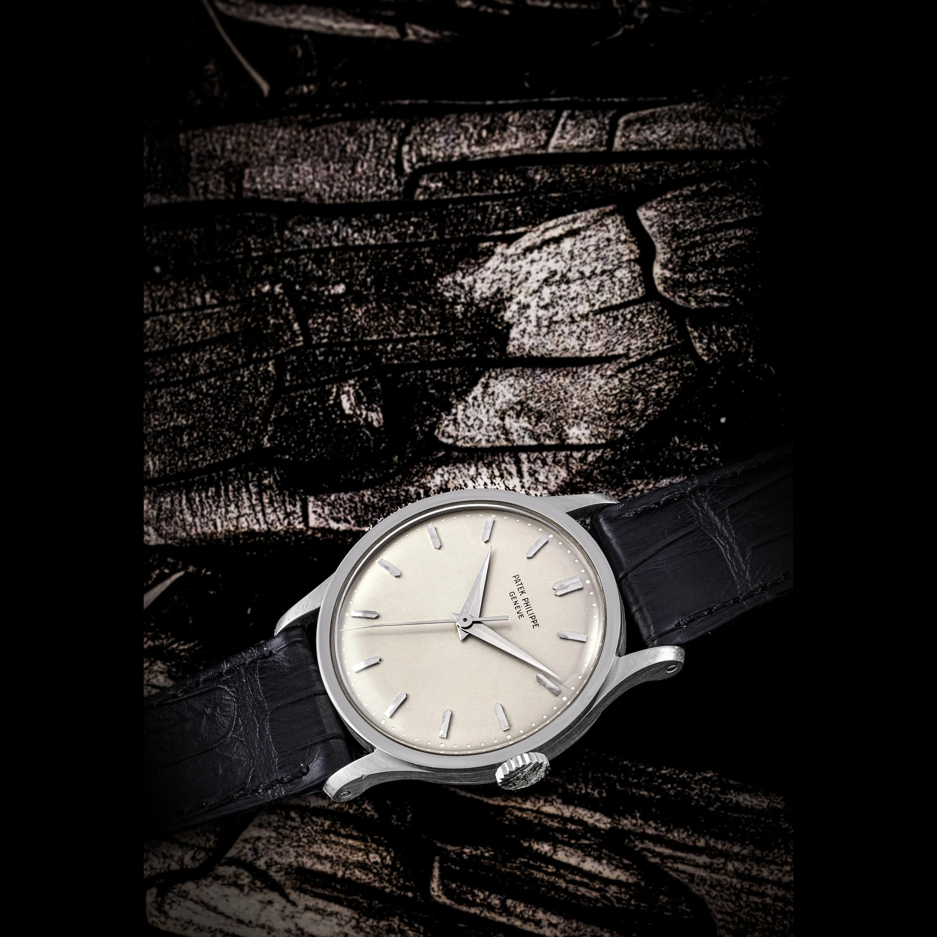 Patek Philippe Calatrava 570 35mm White gold Silver