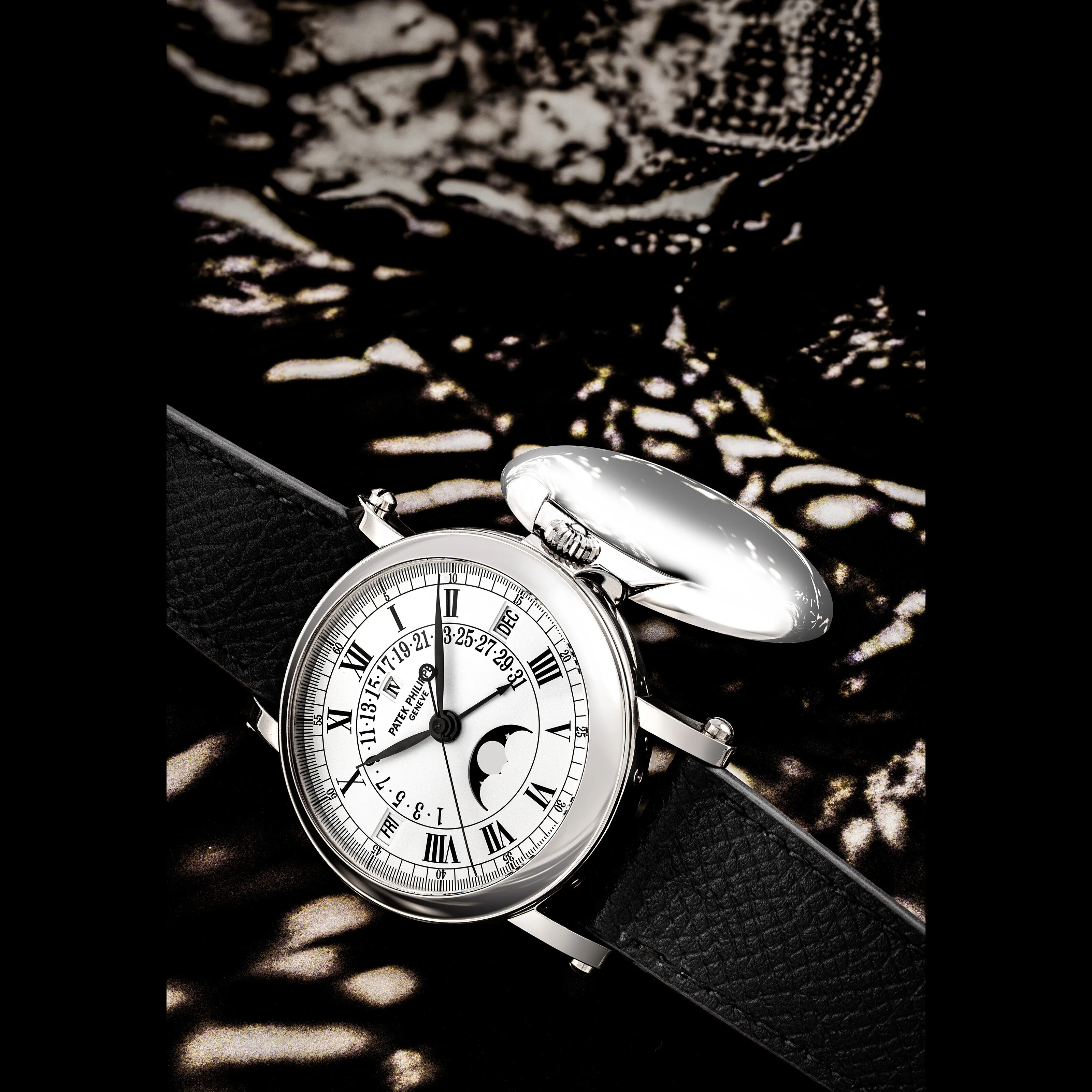 Patek Philippe Perpetual Calendar 5059G-001 36mm White gold White