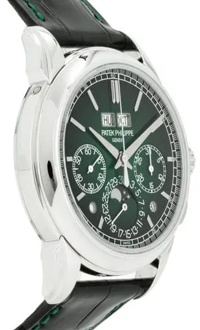 Patek Philippe Perpetual Calendar Chronograph 5270P-014 41mm Platinum Green 2