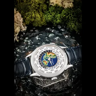 Patek Philippe World Time 5231G-001 White gold