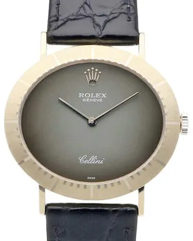 Rolex Cellini 4083 32mm White gold