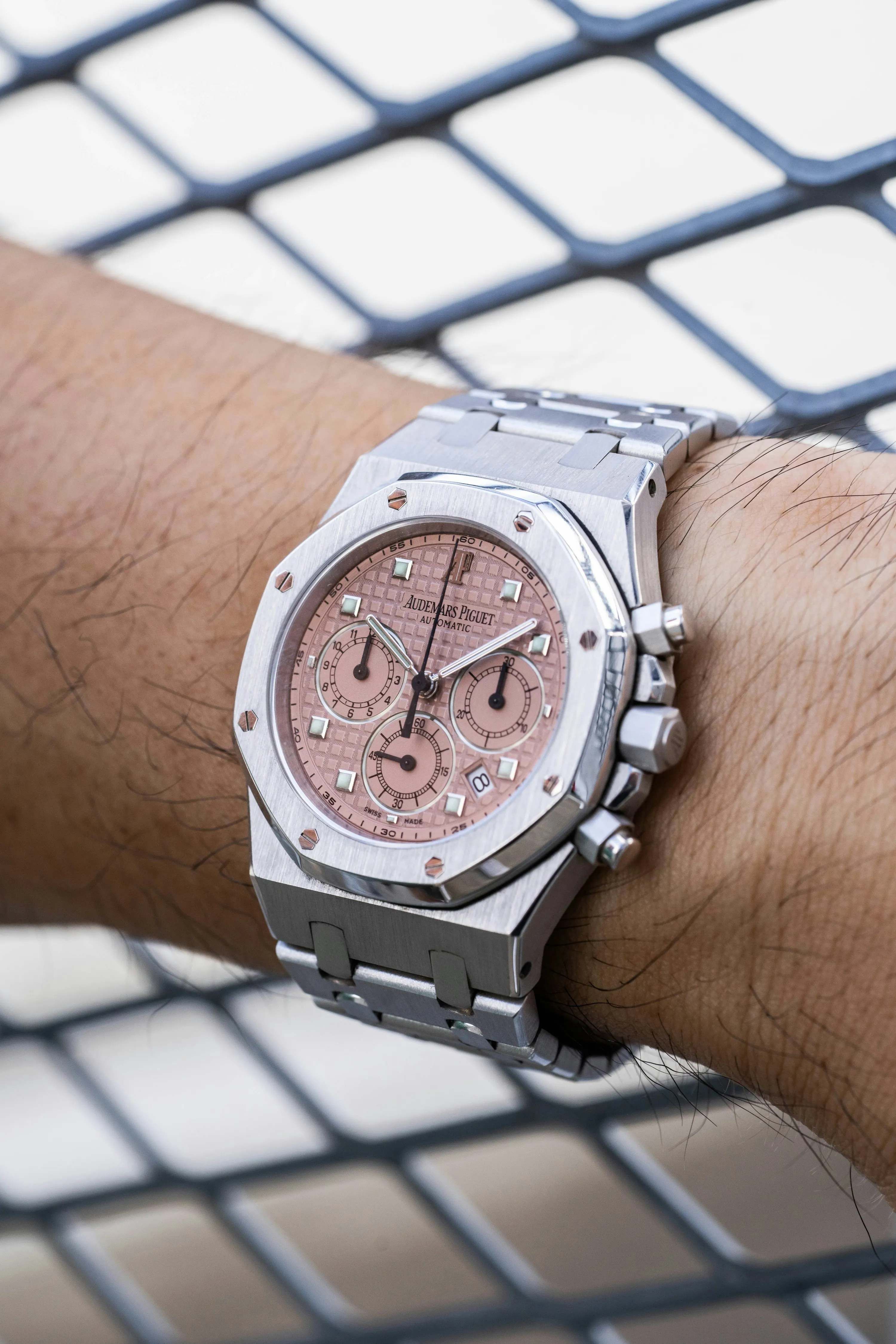 Audemars Piguet Royal Oak 25960BC.OO.1185BC.02 39mm White gold Salmon 15