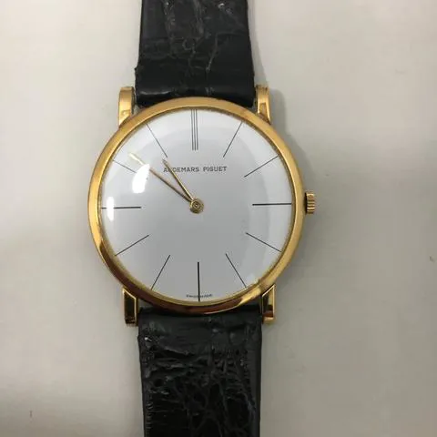 Audemars Piguet Ultra-thin 5043BA 32mm Yellow gold White