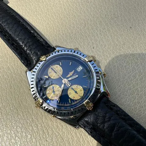 Breitling Chronomat B13050.1 39mm Yellow gold and stainless steel Blue 4