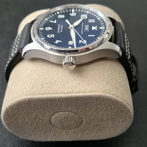 IWC Pilot Mark IW3282-03 40mm Stainless steel Blue 3