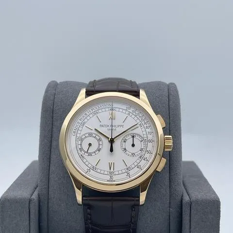 Patek Philippe Chronograph 5170J-001 39mm Yellow gold Silver