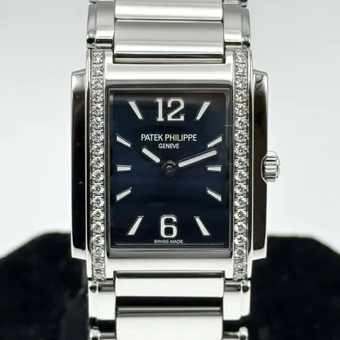 Patek Philippe Twenty~4 4910/1200A-001 25.1mm Stainless steel Blue