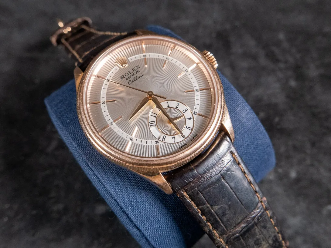 Rolex Cellini 50525 39mm Rose gold Guilloché 1