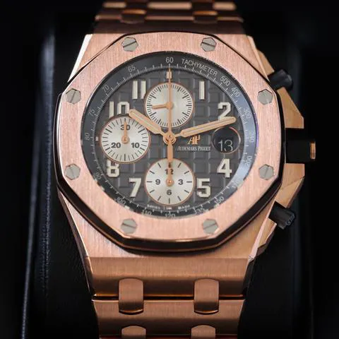 Audemars Piguet Royal Oak Offshore 26470OR.OO.1000OR.02 42mm Rose gold Gray 6